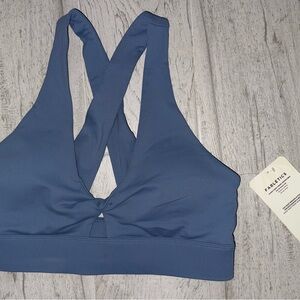 Fabletics Blue Sports Bra/ Women’s size Medium/ NWT